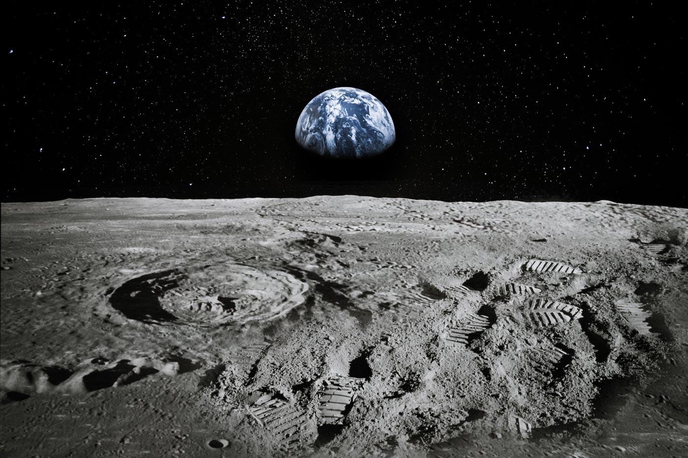 View of Earh fro Moon